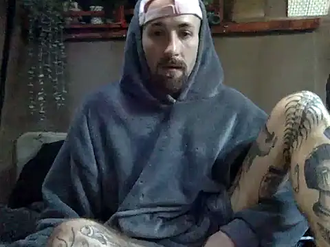 Tuhands online show from 01/21/25, 02:15