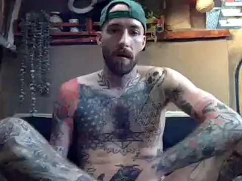 Tuhands online show from 02/05/25, 03:09