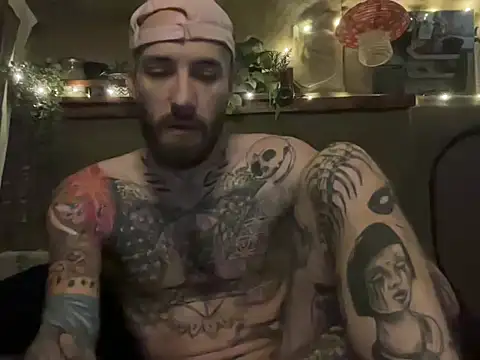 Tuhands online show from 03/08/25, 08:00