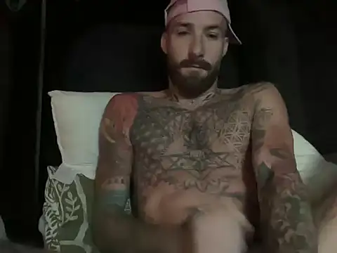 Tuhands online show from 09/25/25, 07:01