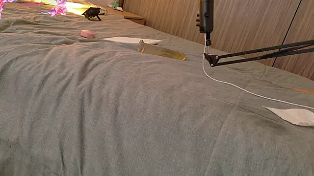 oceanthesquirter online show from 02/11/25, 01:30