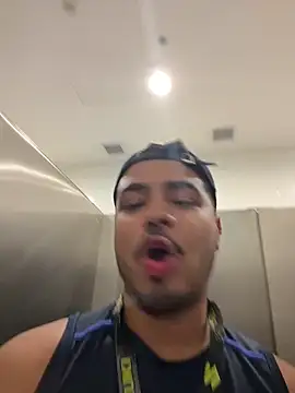 thiagowes online show from 04/08/26, 04:40