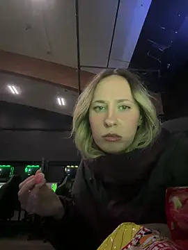 Snapshot of M1ssyk1ssy chatting on 12/22/24, 07:21 M1ssyk1ssy online show from 12/22/24, 07:21