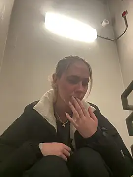 Snapshot of M1ssyk1ssy chatting on 01/24/25, 05:00 M1ssyk1ssy online show from 01/24/25, 05:00