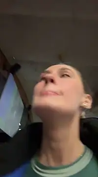 Snapshot of M1ssyk1ssy chatting on 02/12/25, 10:37 M1ssyk1ssy online show from 02/12/25, 10:37