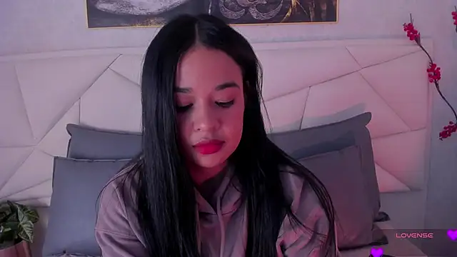 Aitana98  online show from 12/27/24, 06:24