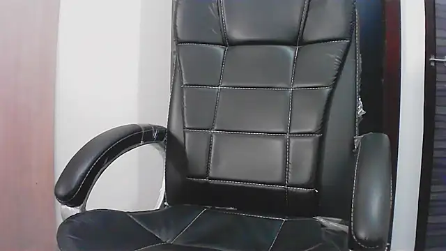 collage hoty online show from 04/11/26, 02:27