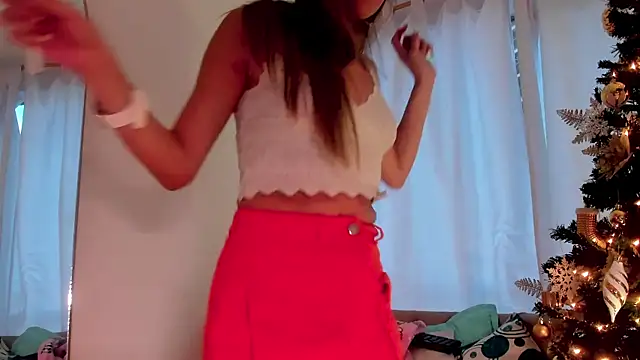 camilawm19 online show from 12/07/24, 04:03