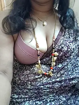 gaurika18 online show from 03/23/25, 12:04