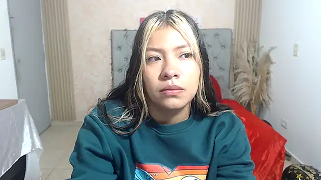 JESSYCHERNOBIL online show from 04/15/26, 11:28