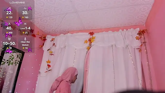 AliaAsad online show from 11/12/25, 12:27