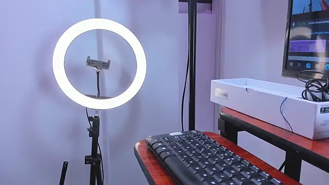 Snapshot of meggan_77 chatting on 01/26/25, 06:38 meggan 77 online show from 01/26/25, 06:38