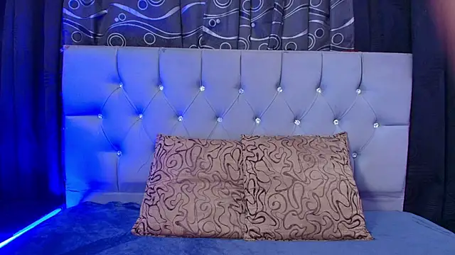 Snapshot of meggan_77 chatting on 10/08/25, 05:05 meggan 77 online show from 10/08/25, 05:05