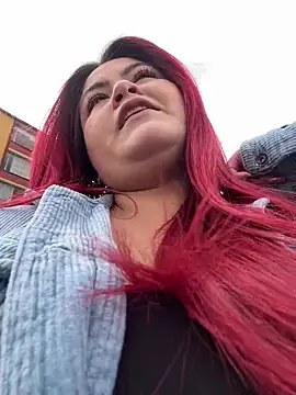 lia moon77 online show from 10/29/25, 07:48