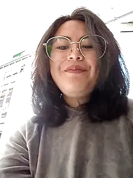 Snapshot of lara_moon25 chatting on 12/07/24, 01:40 lara moon25 online show from 12/07/24, 01:40