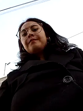 Snapshot of lara_moon25 chatting on 01/07/25, 10:41 lara moon25 online show from 01/07/25, 10:41