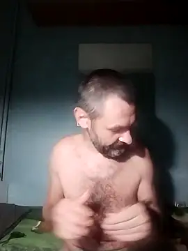 Andrzej-M online show from 10/12/25, 09:14