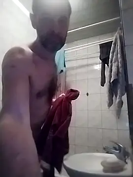 Andrzej-M online show from 03/07/26, 05:10