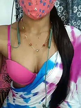 Snapshot of Miakhalifatamil chatting on 01/23/25, 08:02 Miakhalifatamil online show from 01/23/25, 08:02