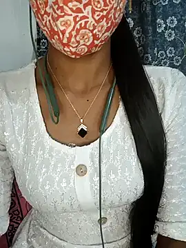 Snapshot of Miakhalifatamil chatting on 01/29/25, 04:30 Miakhalifatamil online show from 01/29/25, 04:30