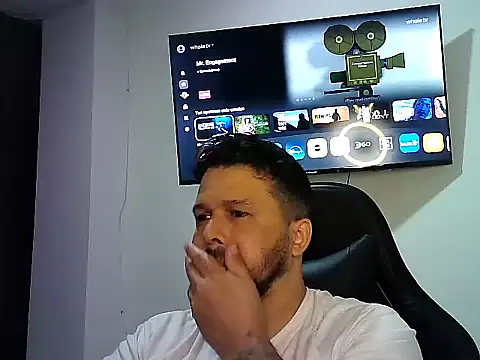 tupapito00 online show from 06/10/26, 02:23