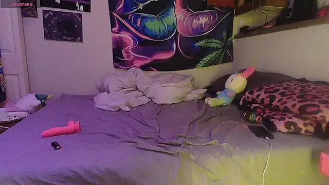 Snapshot of NovaLove2002 chatting on 02/25/26, 08:51 NovaLove2002 online show from 02/25/26, 08:51