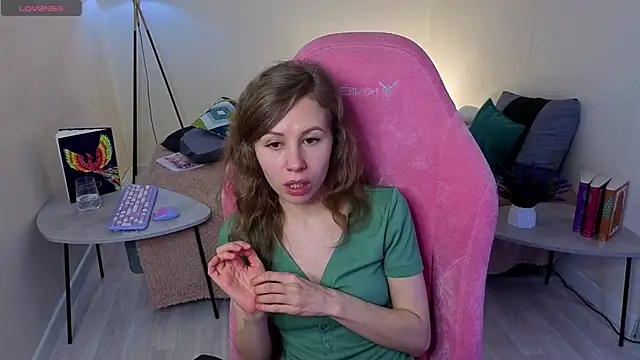 Lill Mary online show from 02/15/25, 05:30