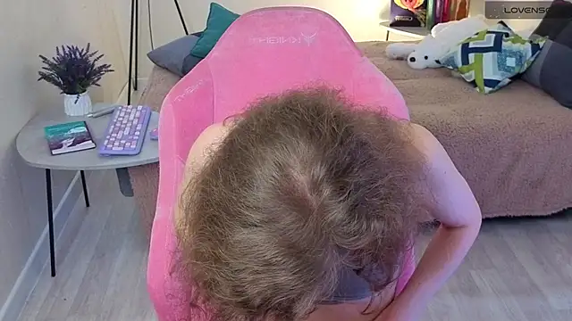 Lill Mary online show from 02/22/25, 05:23