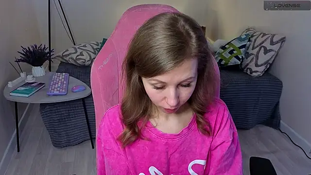 Lill Mary online show from 03/10/25, 07:32