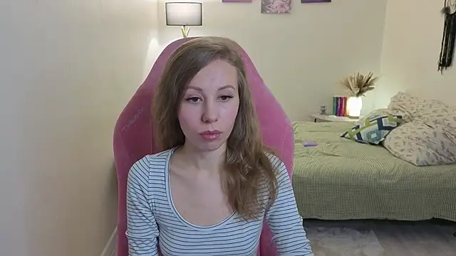 Lill Mary online show from 11/06/25, 03:07