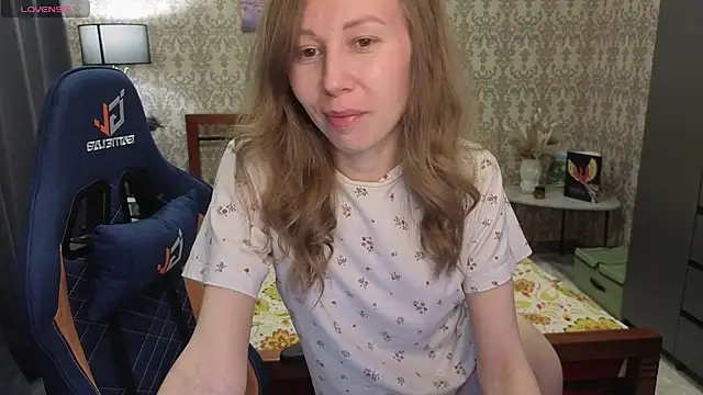 Lill Mary online show from 02/03/26, 03:15