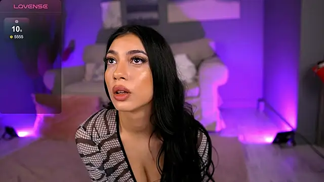 Snapshot of BetsyGonzale chatting on 01/25/25, 04:34 BetsyGonzale online show from 01/25/25, 04:34