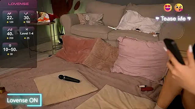 Snapshot of BetsyGonzale chatting on 02/26/25, 04:03 BetsyGonzale online show from 02/26/25, 04:03