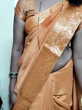 anuradha1432 online show from 09/28/25, 10:42