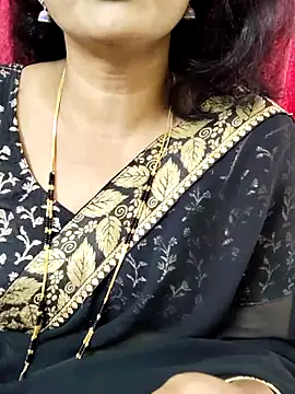 Snapshot of anuradha1432 chatting on 11/14/25, 08:57 anuradha1432 online show from 11/14/25, 08:57