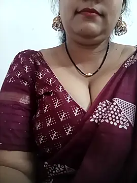 Nyra-23 online show from 02/18/26, 08:21