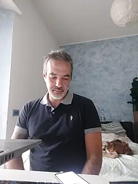 Marcolino183 online show from 12/04/25, 08:23