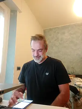 Marcolino183 online show from 12/16/25, 08:30