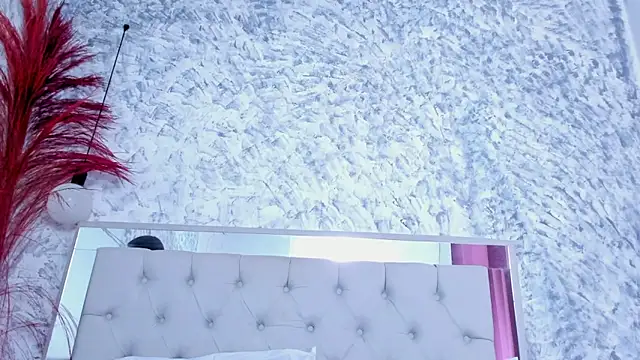 Mia Malkovaa  online show from 02/20/26, 02:39