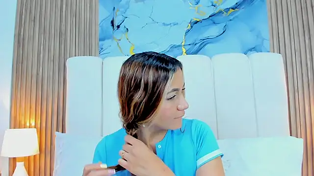 Mia Malkovaa  online show from 07/16/26, 01:50