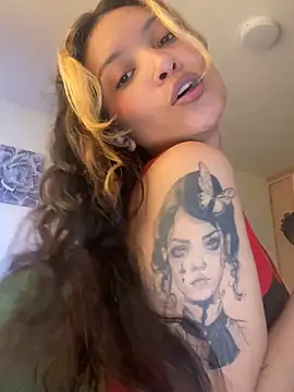 baby lizy online show from 10/20/25, 08:53