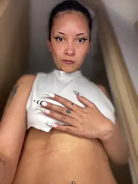 baby lizy online show from 07/01/26, 07:57
