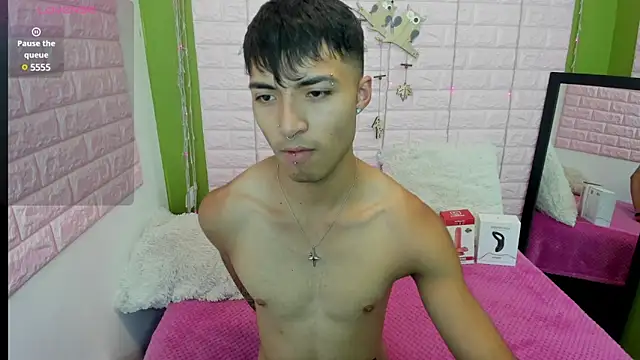 Snapshot of dylan_fun18 chatting on 12/07/24, 06:04 dylan fun18 online show from 12/07/24, 06:04