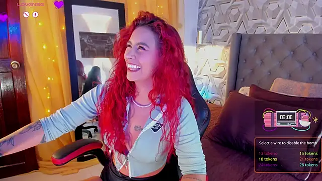 Sophiee Hill online show from 09/17/25, 09:27