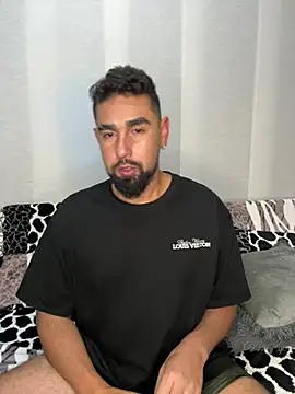 Snapshot of camianddanna chatting on 01/25/25, 03:09 camianddanna online show from 01/25/25, 03:09