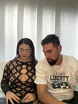 Snapshot of camianddanna chatting on 01/30/25, 10:19 camianddanna online show from 01/30/25, 10:19