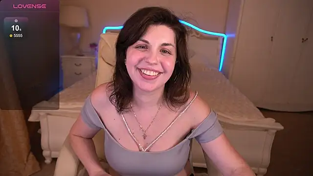 MirandaWong online show from 03/17/25, 04:54