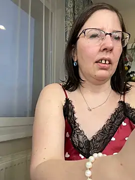 B Bonya m online show from 12/24/24, 11:49