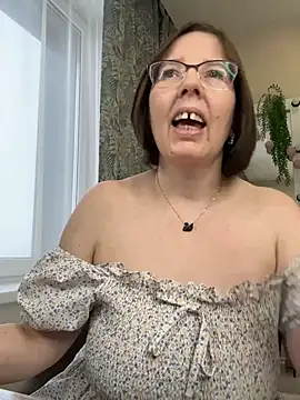 B Bonya m online show from 01/28/25, 08:47