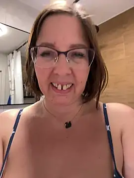 B Bonya m online show from 03/15/25, 06:25